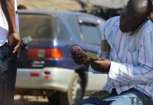 ZIMBABWE BANS MOBILE CASH AND FOREX BUT BITCOIN REMAINS UNKNOWN