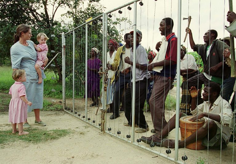 Is Zimbabwe reversing policy on land seizures? | Inside Story