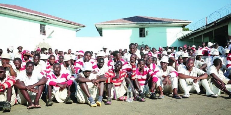 Prison group lights up World Kidney Day gig
