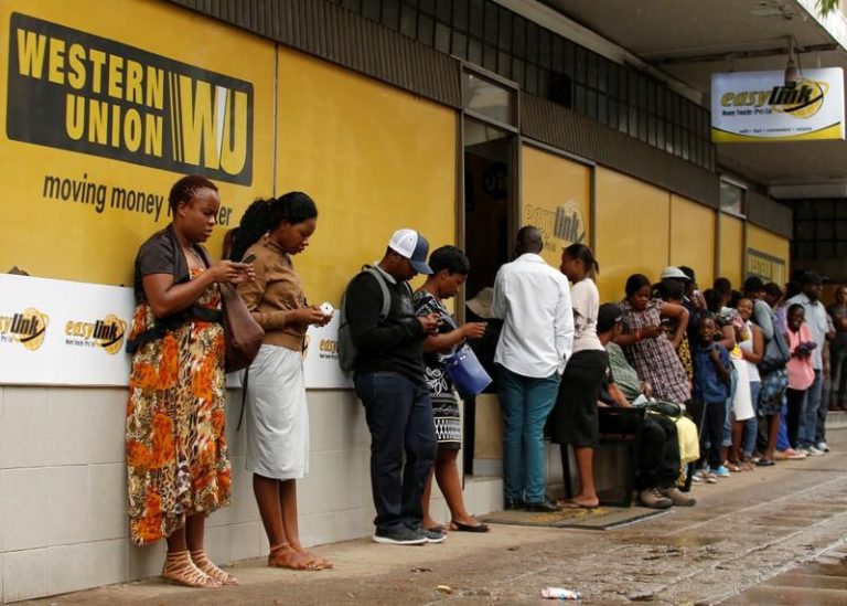 Zimbabwean Crisis Causes Decline In South African Business