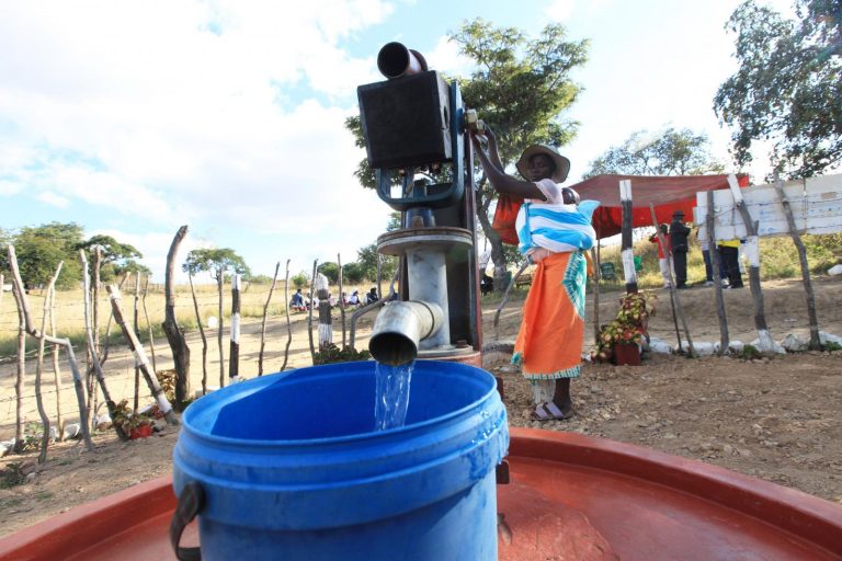 Fight over bush pumps leaves Chiredzi dry