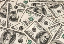 إقتصادى يتوقع زيادة حجم الاحتياطي النقدي بنهاية 2018 الى 42 مليار دولار