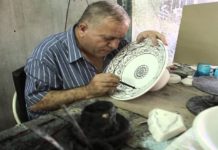 خبير اقتصادى: المشروعات المتوسطة والصغيرة غير الرسمية لم تستفد من قروض الـ 5 %