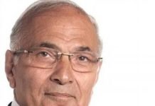 سمير صبرى يتقدم ببلاغ للنائب العام ضد شفيق