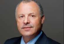 رئيس اتحاد الكرة المصرى يطالب اللاعبين بعدم الصيام في رمضان