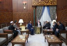 سفير كمبوديا بالقاهرة: الأزهر يحظى بثقة كبيرة لدى مسلمي العالم