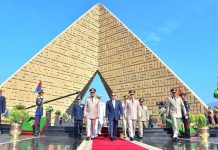 السيسي يزرو قبري “ناصر والسادات” فى ذكرى اكتوبر