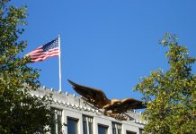 السفارة الأمريكية تطلق برنامجا للشركات المصرية الناشئة