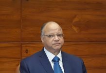 محافظ القاهرة: “أنا خادم للشعب.. والبرلمان متعاون معنا لحل المشكلات”