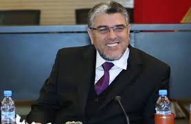 الخلفي: ناقشت موضوع مقاطعة الرميد للمجلس مع العثماني وليس لدي ما أقوله