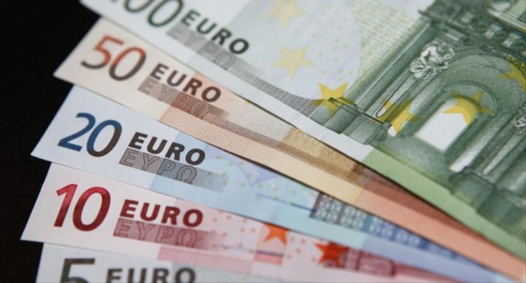 بنك المغرب: قيمة الدرهم مقابل الأورو والدولار
