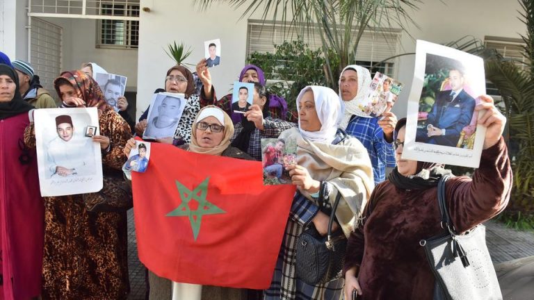 عائلات المهاجرين السريّين ما بين شوق وألم
