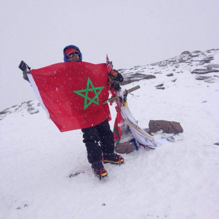 بشرى بايبانو.. مغربية تنهي تحدي القمم السبع