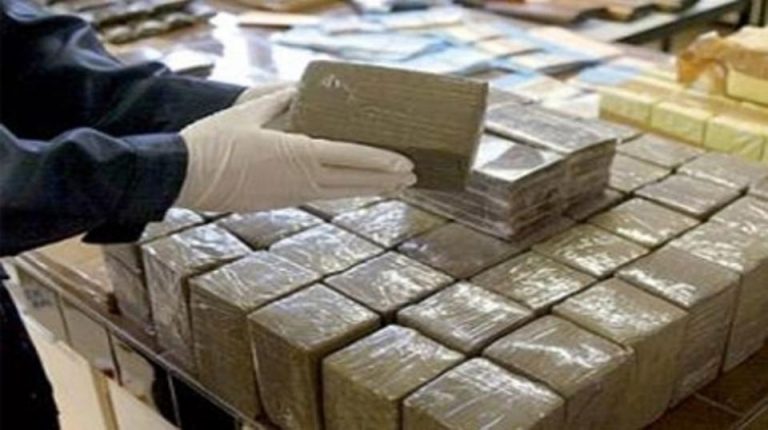 حجز 36 كلغ من الحشيش في سيارة مهاجر مغربي