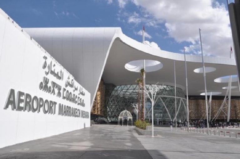 توقيف شرطي بمطار مراكش بسبب أموال‎