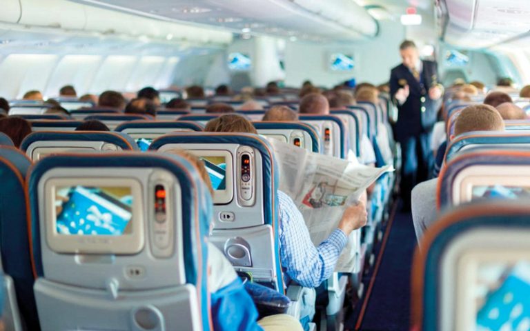 هبوط اضطراري لطائرة متوجهة للبيضاء بسبب وفاة مسافر