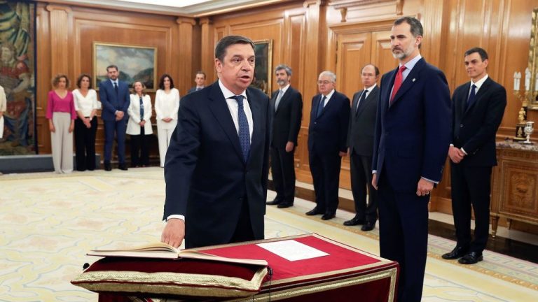 وزير الفلاحة الإسباني ينوّه بالروابط المهمة مع المغرب