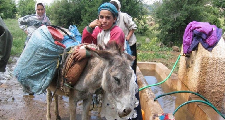 “قافلة الخير ” في الأرياف المغربية لسداد ديون الفقراء