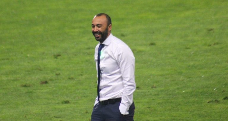 طارق السكيتيوي يتعاقد لتدريب أتلتيك تطوان