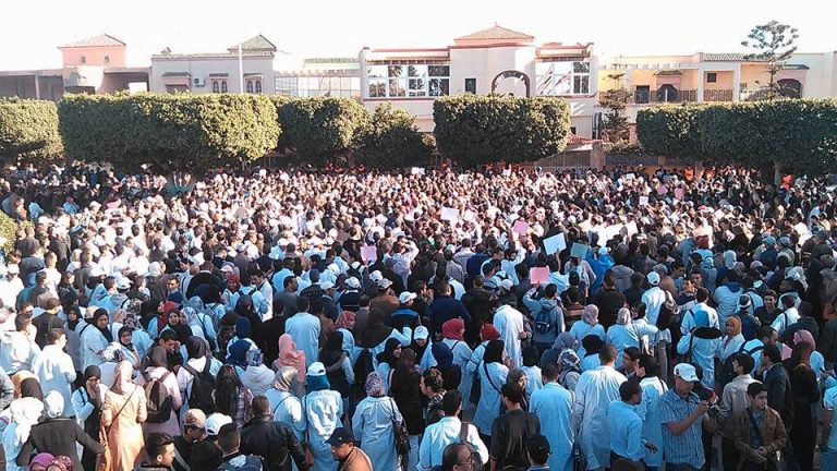 النقابات تصعد في وجه أمزازي… وإضراب جديد الأسبوع المقبل