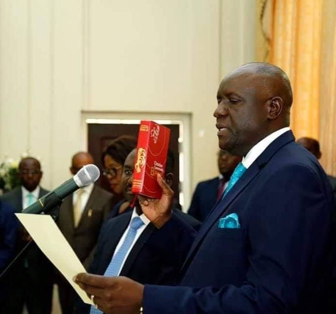 Primary and Secondary schools closed for 21 days, Bars to operate over the weekend from 1800hrs to 2200hrs Primary and Secondary schools closed for 21 days, Bars to operate over the weekend from 1800hrs to 2200hrs