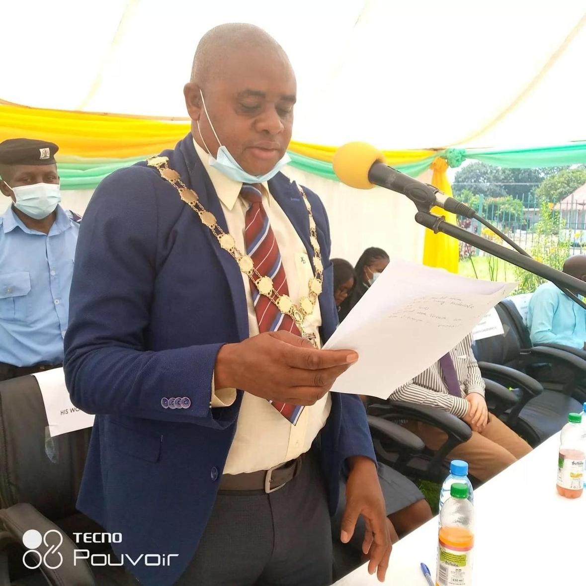 Luanshya Mayor Mulenga chooses to pay retirees over new vehicle Luanshya Mayor Mulenga chooses to pay retirees over new vehicle