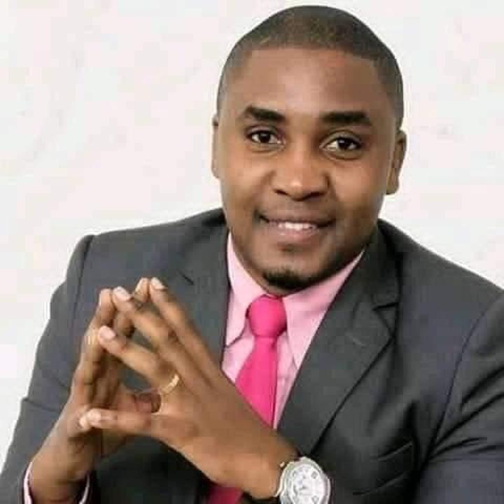 PRESIDENT HH AND UPND SHOULD STOP PROVING THEMSELVES TO THE PF- Jackson Silavwe PRESIDENT HH AND UPND SHOULD STOP PROVING THEMSELVES TO THE PF- Jackson Silavwe