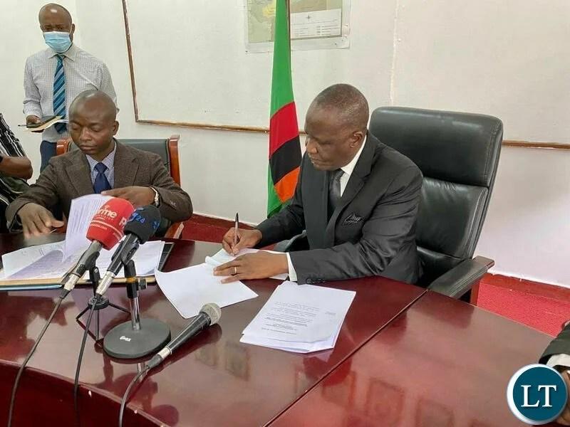 Government slashes down driving schools registration fee Government slashes down driving schools registration fee
