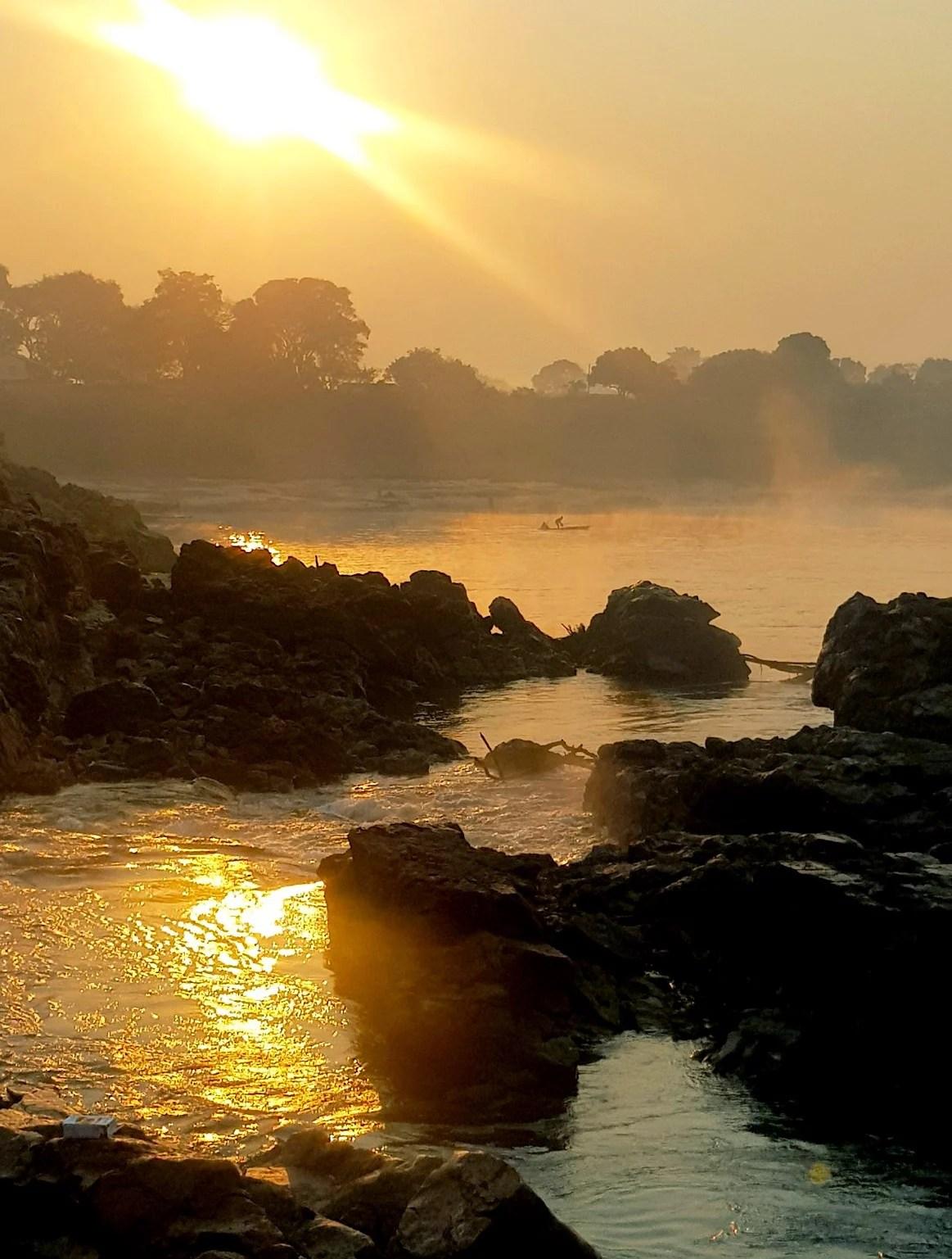 Zambia’s comparative advantage lies in the opportunity to advance home grown tourism initiatives Zambia’s comparative advantage lies in the opportunity to advance home grown tourism initiatives