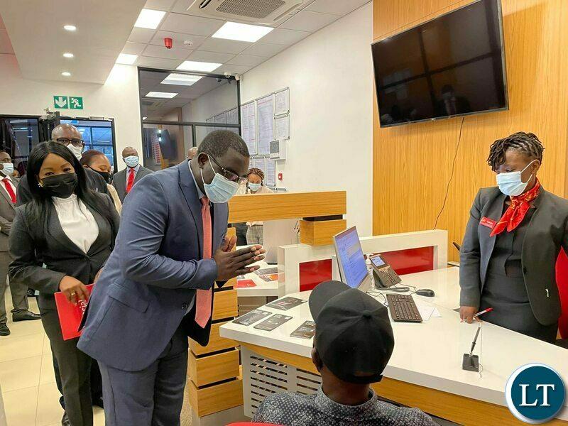 Focus on progressive issues not trivial matters, Commerce Minister tells Journalists Focus on progressive issues not trivial matters, Commerce Minister tells Journalists