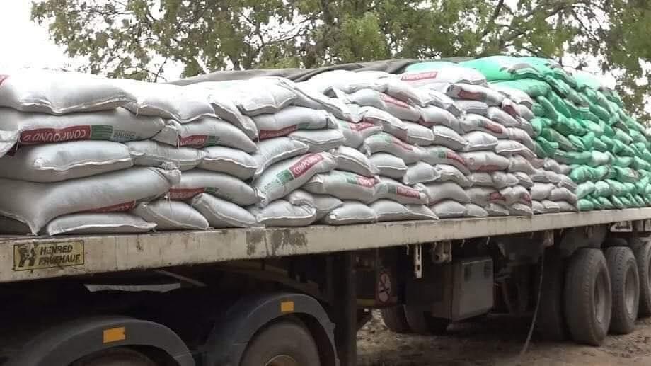 CHOMA FARMERS UPSET OVER 40 MEMBER COOPERATIVE GETTING 2 FISP PACKS CHOMA FARMERS UPSET OVER 40 MEMBER COOPERATIVE GETTING 2 FISP PACKS