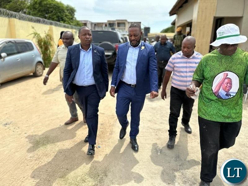 2 Cabinet ministers visit Tutwa Ngulube’s funeral house 2 Cabinet ministers visit Tutwa Ngulube’s funeral house