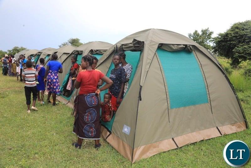 Rising flood waters threaten communities in Zambia-CARE Rising flood waters threaten communities in Zambia-CARE