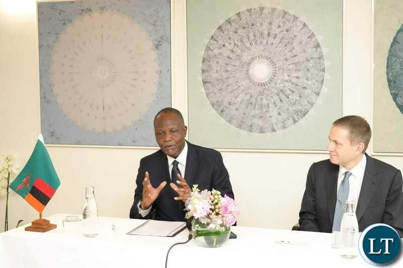 Zambia signs MOU with Liquid Telecommunications to establish commercial data centre and fibre projects for a connected digital future Zambia signs MOU with Liquid Telecommunications to establish commercial data centre and fibre projects for a connected digital future
