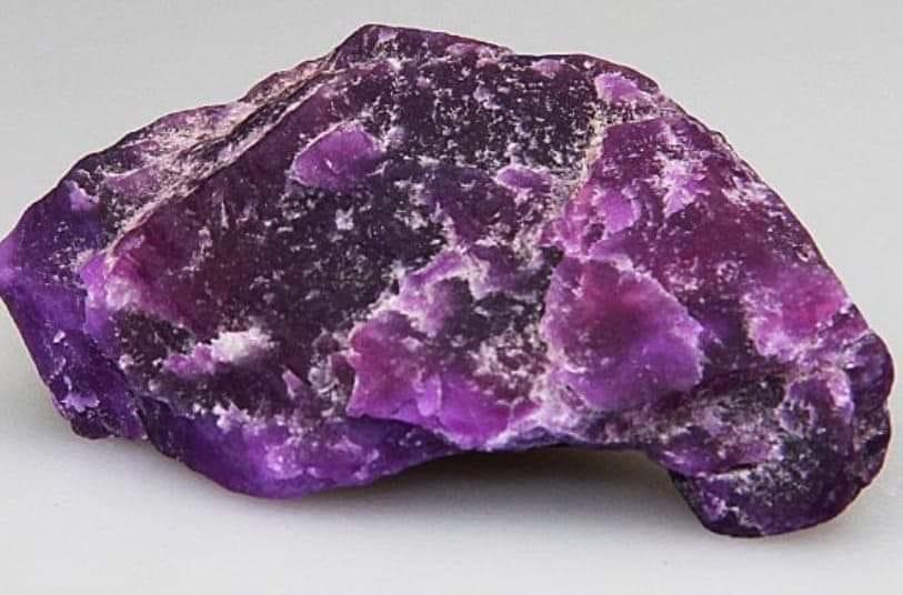 $1billion Worth Of Sugelite Stolen From Muombe Mine In Chembe… Zambians We Are Jokers Or We Are Cursed- BINWELL MPUNDU $1billion Worth Of Sugelite Stolen From Muombe Mine In Chembe… Zambians We Are Jokers Or We Are Cursed- BINWELL MPUNDU