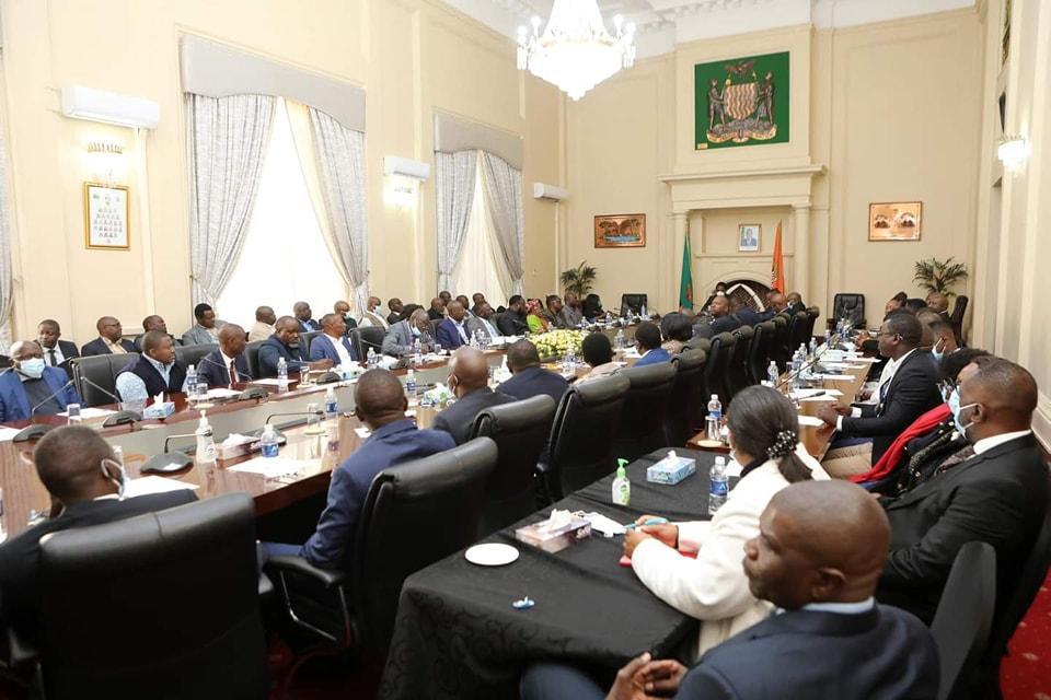 PRESIDENT HICHILEMA CONFERS WITH VEEP, UPND MPs, AND INDEPENDENT MPs PRESIDENT HICHILEMA CONFERS WITH VEEP, UPND MPs, AND INDEPENDENT MPs