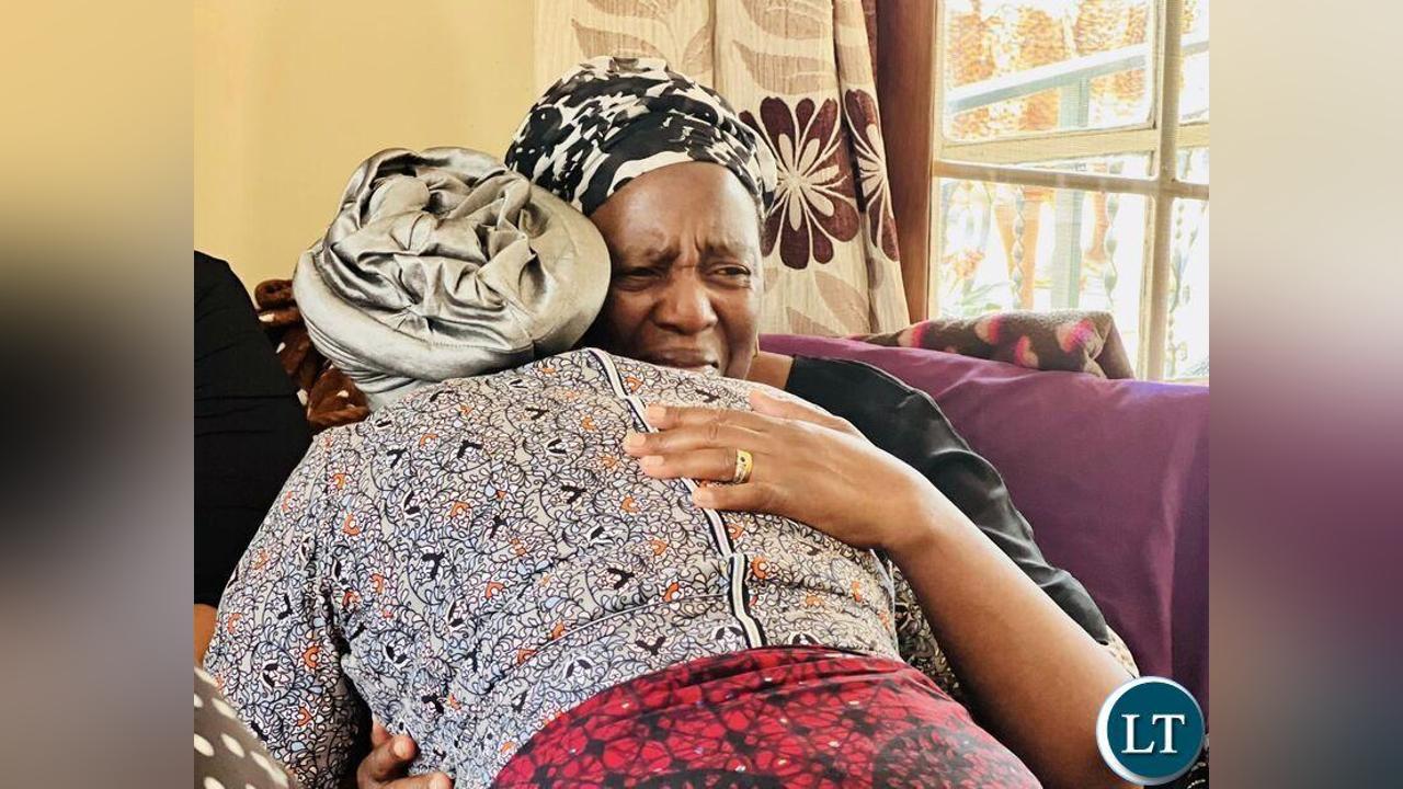 President Hichilema Pays Respects to Late Finance Minister Ng’andu Magande President Hichilema Pays Respects to Late Finance Minister Ng’andu Magande