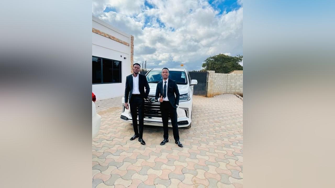 YO MAPS ‘CRU CRU IS INTACT AND PARKED – KANDEKE YO MAPS ‘CRU CRU IS INTACT AND PARKED – KANDEKE