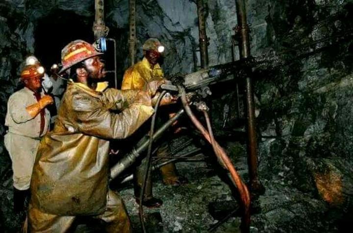 GOVT CONSIDERING NEW LICENSING REQUIREMENT WHICH WILL COMPEL MINING INVESTORS TO ESTABLISH THEIR OWN POWER PLANTS GOVT CONSIDERING NEW LICENSING REQUIREMENT WHICH WILL COMPEL MINING INVESTORS TO ESTABLISH THEIR OWN POWER PLANTS