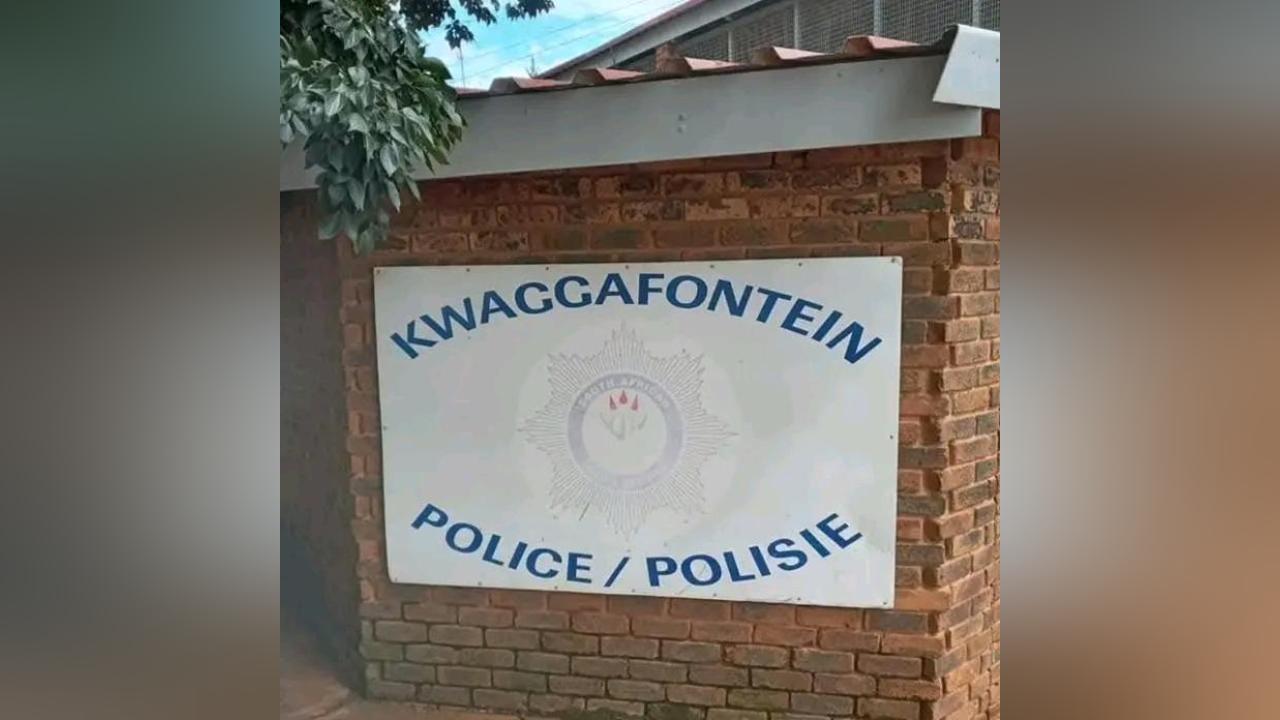 Man kills wife and two children before setting car alight Man kills wife and two children before setting car alight