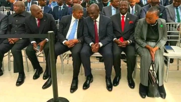 African Presidents Humiliated on Metal Chairs in USA African Presidents Humiliated on Metal Chairs in USA