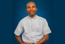 Pupil Not Catholic Should Enroll Elsewhere Says Priest Pupil Not Catholic Should Enroll Elsewhere Says Priest