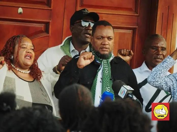 You don’t want the family to Burry Edgar Lungu because that’s your manifesto. For using ECL’S body for your campaigns, God will punish you and you will lose the elections-Miles Sampa on Brian Mundubile and Makebi Zulu - The Zambian Observer You don’t want the family to Burry Edgar Lungu because that’s your manifesto. For using ECL’S body for your campaigns, God will punish you and you will lose the elections-Miles Sampa on Brian Mundubile and Makebi Zulu - The Zambian Observer