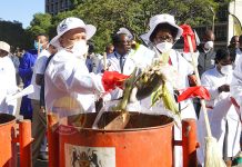 Images: Minister urges police, council to enforce anti-littering laws