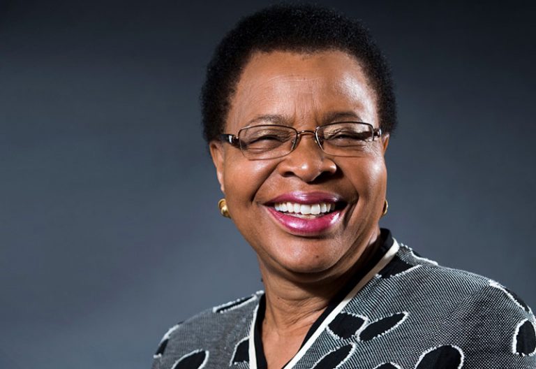 Graca Machel: Appreciate Mugabe’s role in Zimbabwe