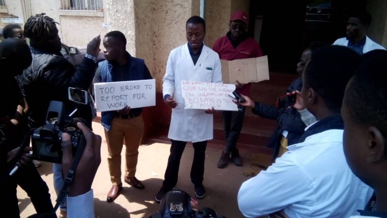 Developing story: Zimbabwe doctors strike