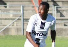 Highlanders on verge of signing senior trio