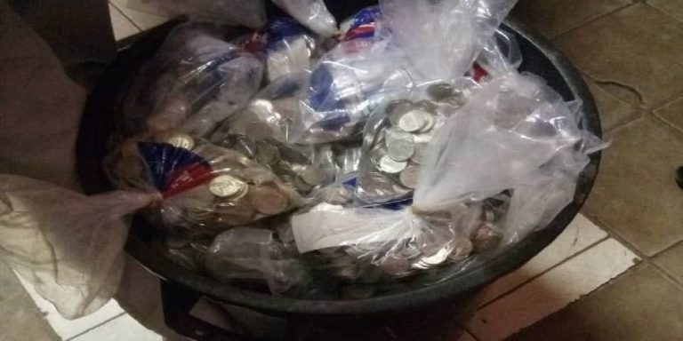 CBZ “Caught Smuggling Cash To The Black Market”