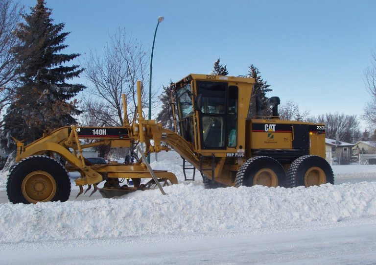 Snow grader deal raises red flags
