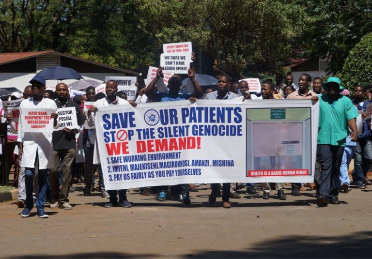 Zim doctors accuse govt of ‘second hand’ hospital equipment imports